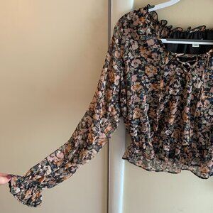 American Eagle Floral Blouse